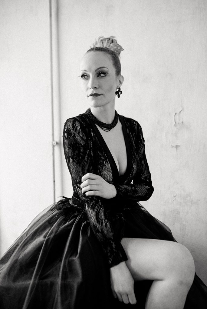 Styled Shoot | Black Swan | Inspiration | Design