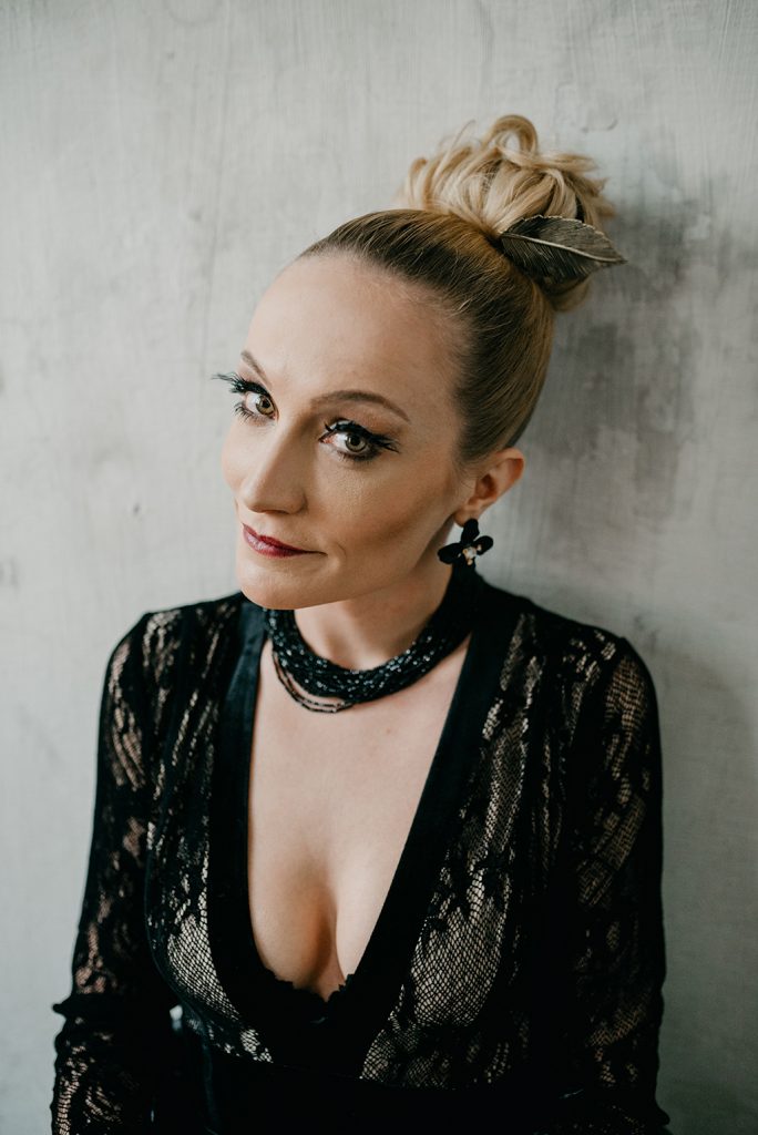 Styled Shoot | Black Swan | Inspiration | Design