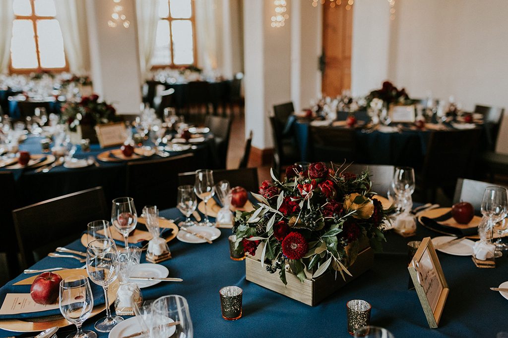Magical Winter Wedding | Schloss Hemhofen | Bayern