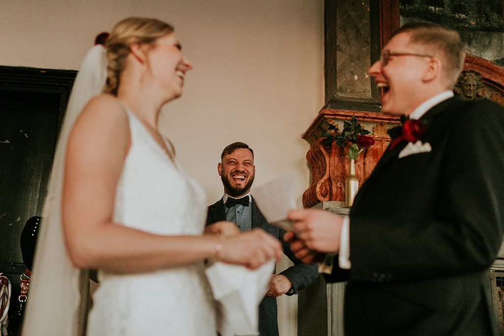 Magical Winter Wedding | Schloss Hemhofen | Bayern