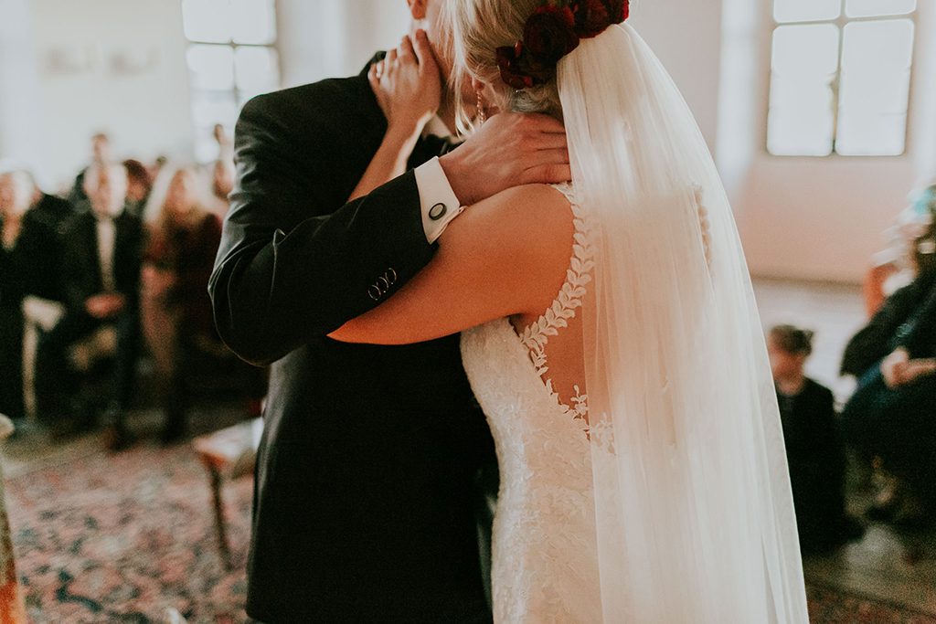 Magical Winter Wedding | Schloss Hemhofen | Bayern