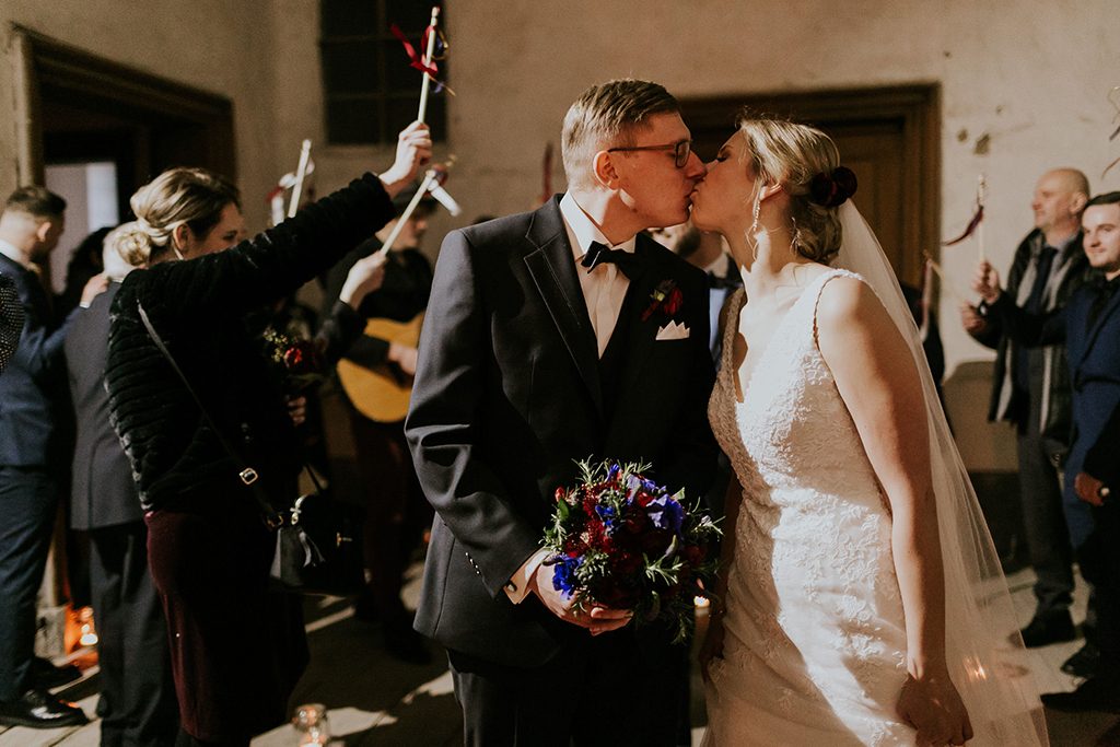 Magical Winter Wedding | Schloss Hemhofen | Bayern