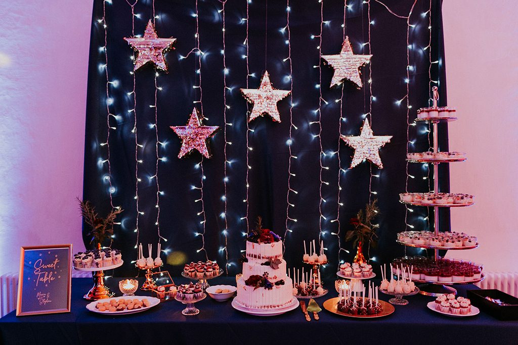 Magical Winter Wedding | Schloss Hemhofen | Bayern