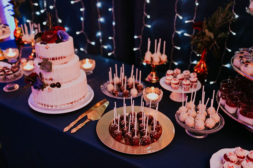 Magical Winter Wedding | Schloss Hemhofen | Bayern