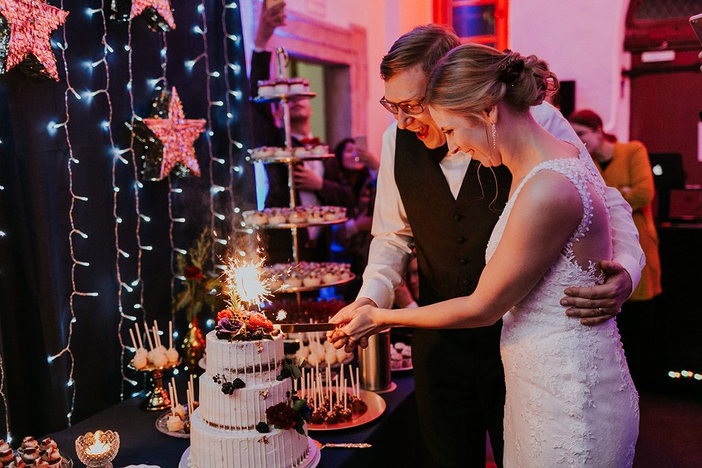Magical Winter Wedding | Schloss Hemhofen | Bayern
