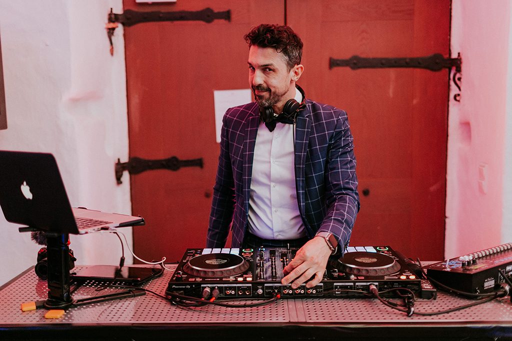 Magical Winter Wedding | Schloss Hemhofen | Bayern