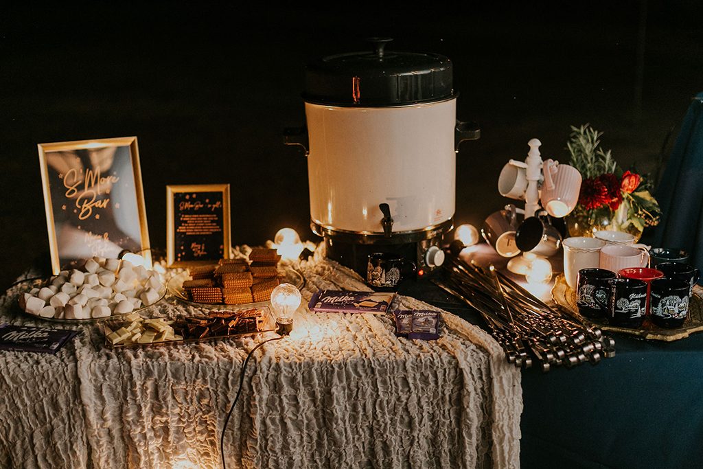 Magical Winter Wedding | Schloss Hemhofen | Bayern