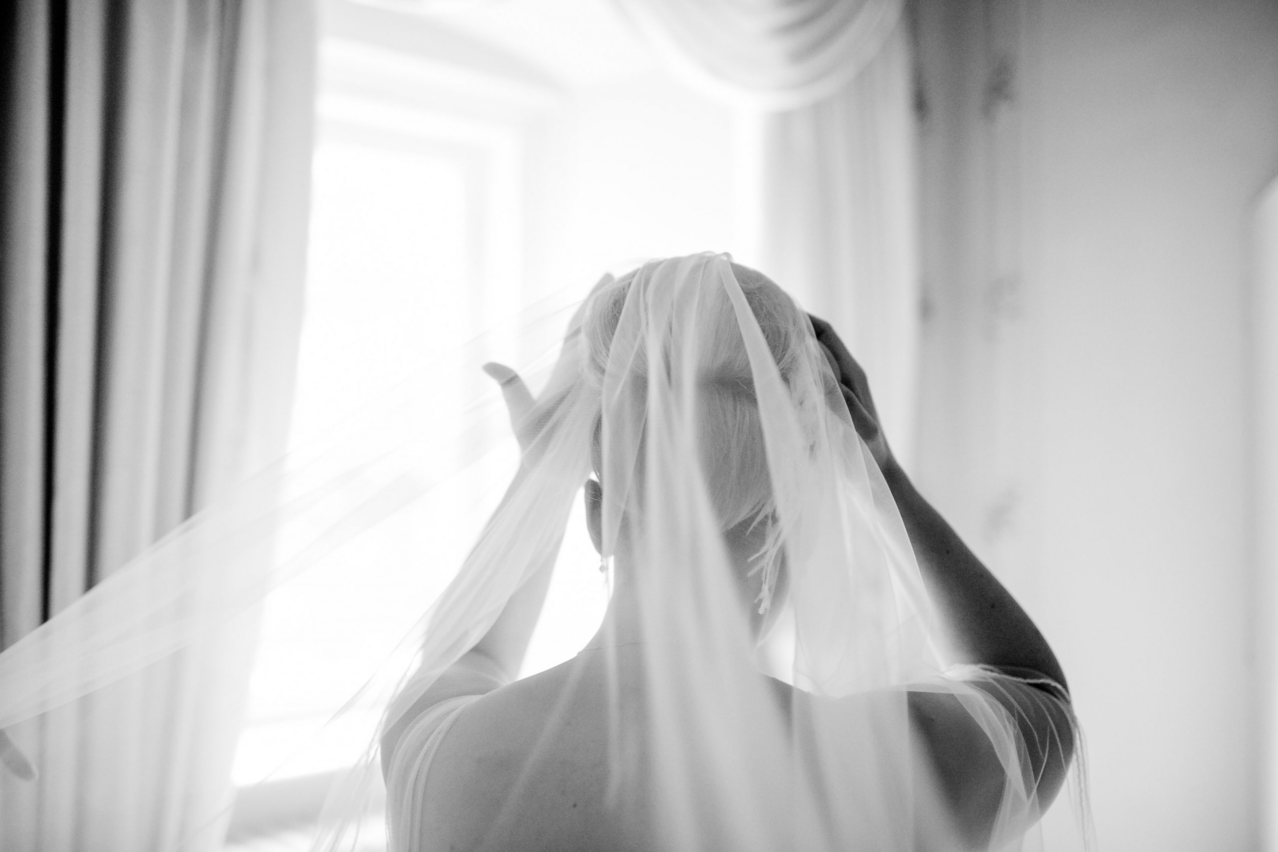 Braut mit Schleier